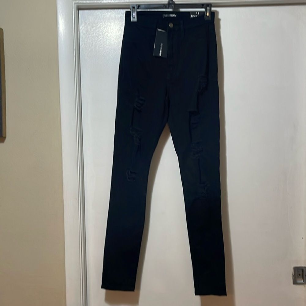 NWT fashion nova hit the freeway jeans, black size 11